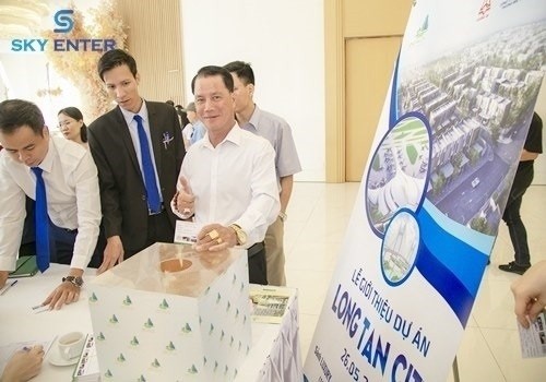 to-chuc-su-kien-le-gioi-thieu-long-tan-city